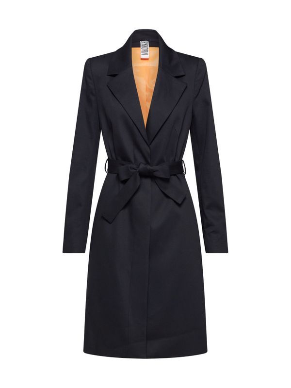 Iskoristite popuste za Crni petak i kupite zimski kaput ili jaknu!