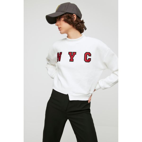 Majice dugih rukava kao savršena baza za jesenske kombinacije