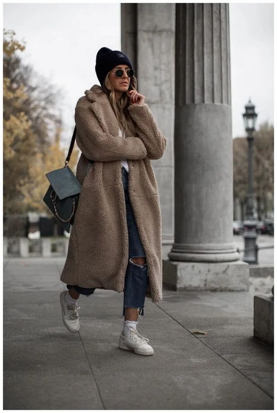 Kako jednostavan outfit učiniti zanimljivim